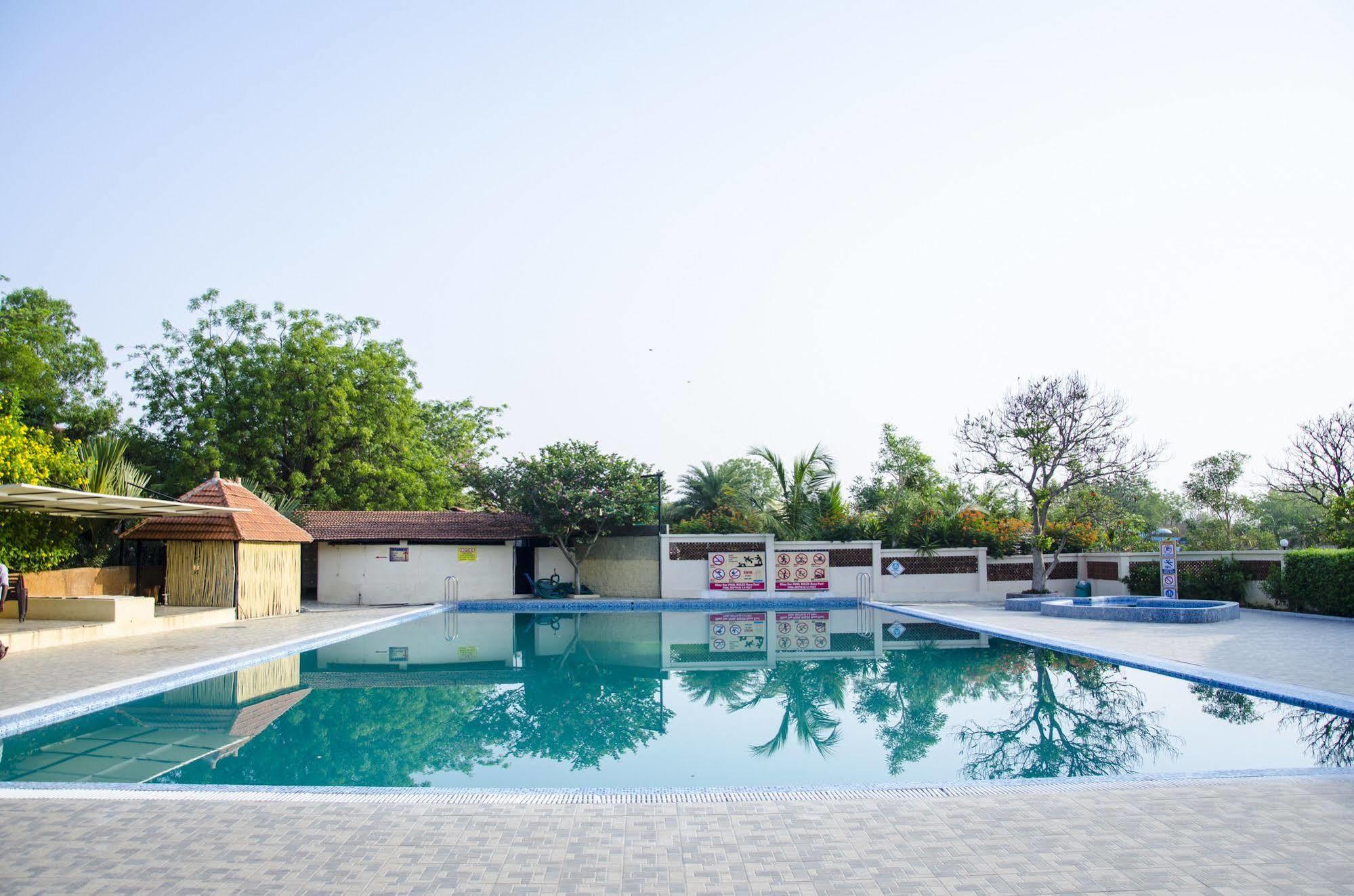 Dream Valley Resort Hyderabad Ngoại thất bức ảnh